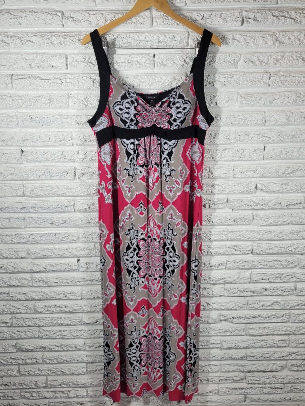 Style & Co XL Sundress Maxi Shift Geometric Floral Sleeveless VNeck Bra FLO176XE